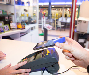 Schweizer Kunden bei Mobile Payment skeptisch